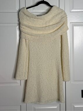 Meshki Cream Off-Shoulder Bouclé Beach Dress